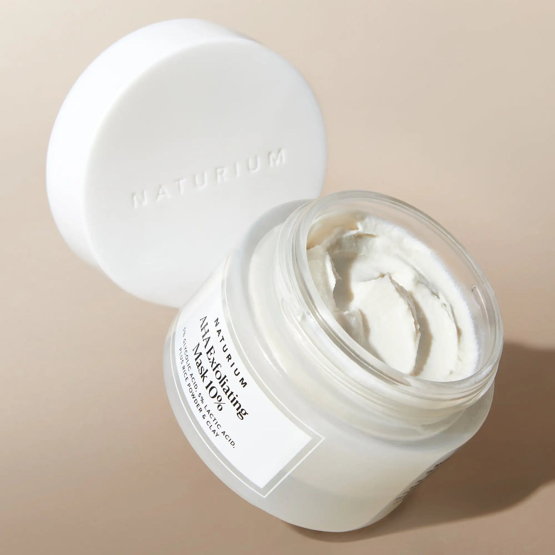 aha-exfoliating-mask-10-c1 AHAmask_0957-crop.webp