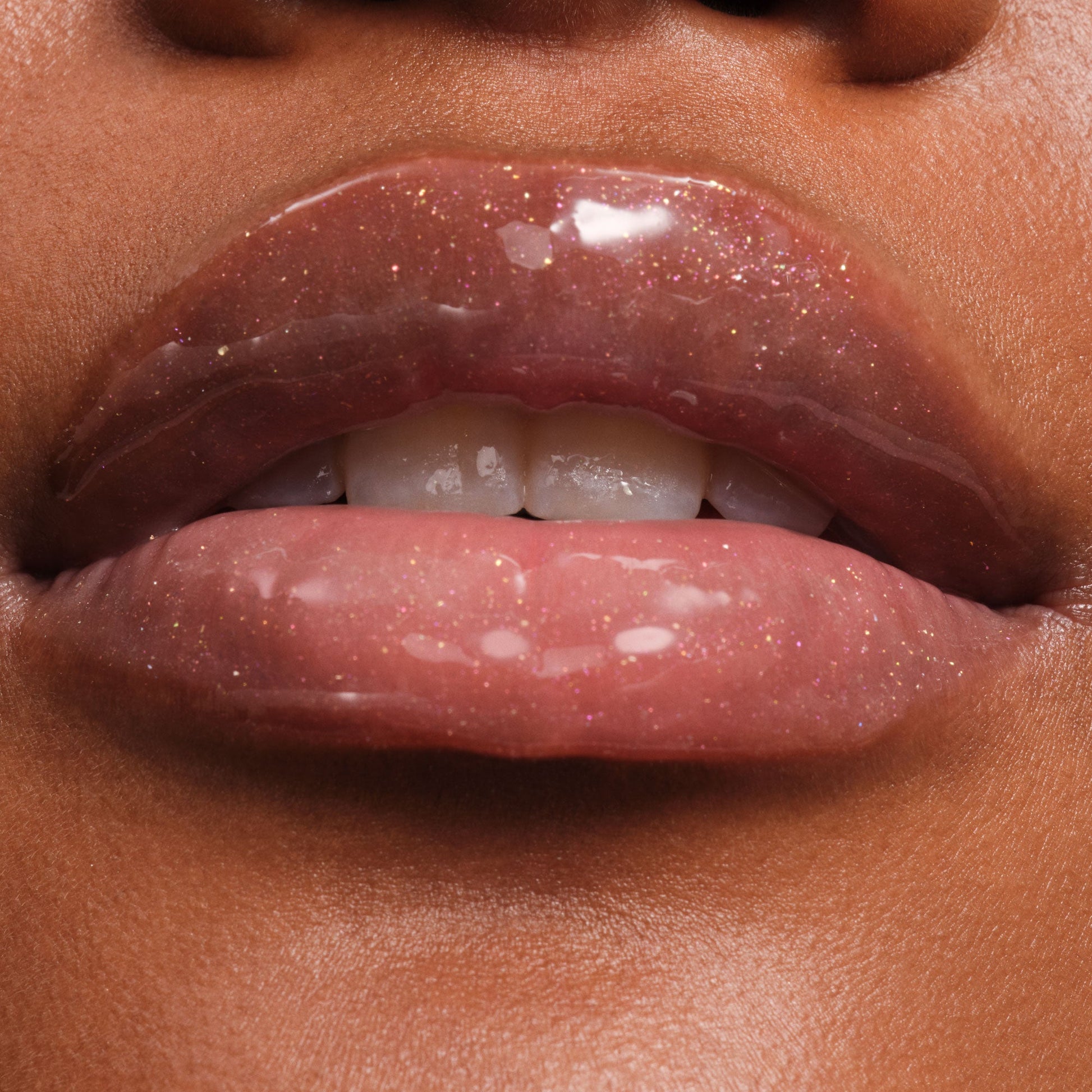 phyto-glow-lip-balm-shimmer-stardust-a0 NATR-10131-Phyto-Glow-Lip-Hover-Stardust.jpg