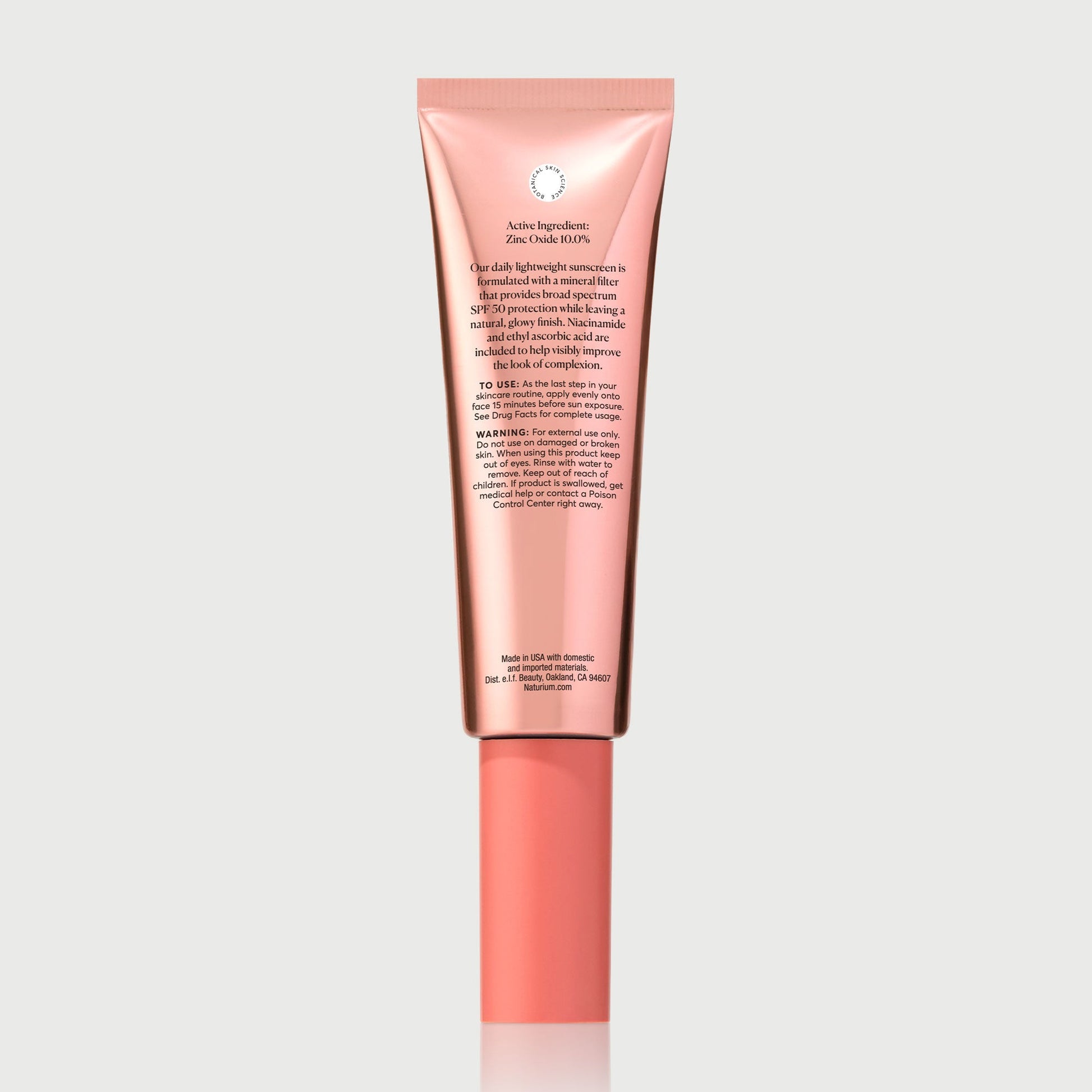 dew-glow-moisturizer-mineral-spf-50-v1 NATR-10163_Dew-Glow-Moisturizer-Mineral-SPF_back_capon-bonebkgd_a99e231e-ca92-4014-addb-f1e7b794e9ab.jpg