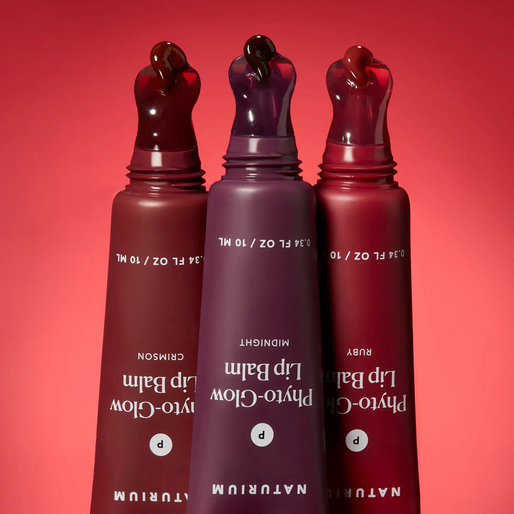 phyto-glow-lip-balm-ruby-u9 phytoglow-moody_6357-crop_1.webp